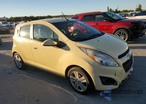2014 Chevrolet Spark Ls z USA, uszkodzony, nr VIN KL8CB6S92EC487481